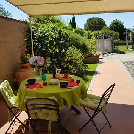 Il Casale Private Pool & Charstat