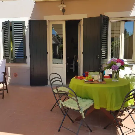 Il Casale Private Pool & Charstat Apartamento Lucca